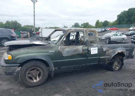 2002 Mazda B3000 from USA, damaged, VIN 4F4ZR17U82TM10551